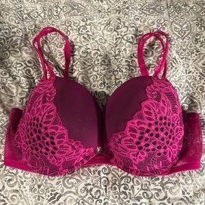 Victoria's secret bra